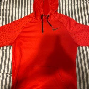 Nike men’s hoodie